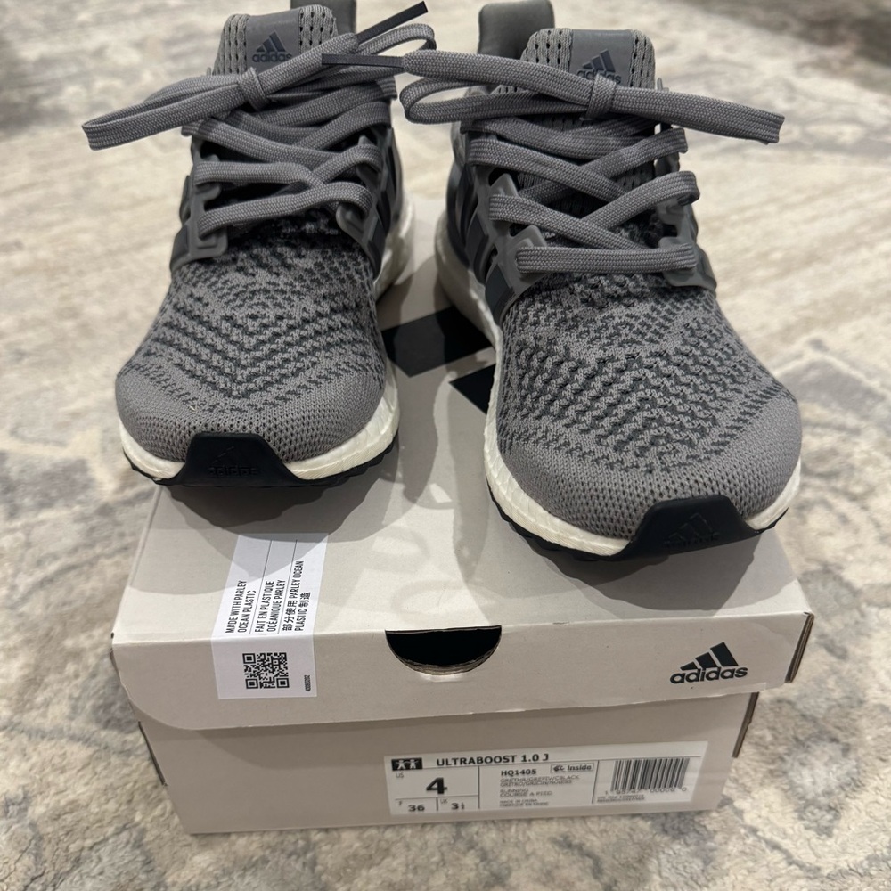 Adidas Ultra Boost 1.0 (Size 4)